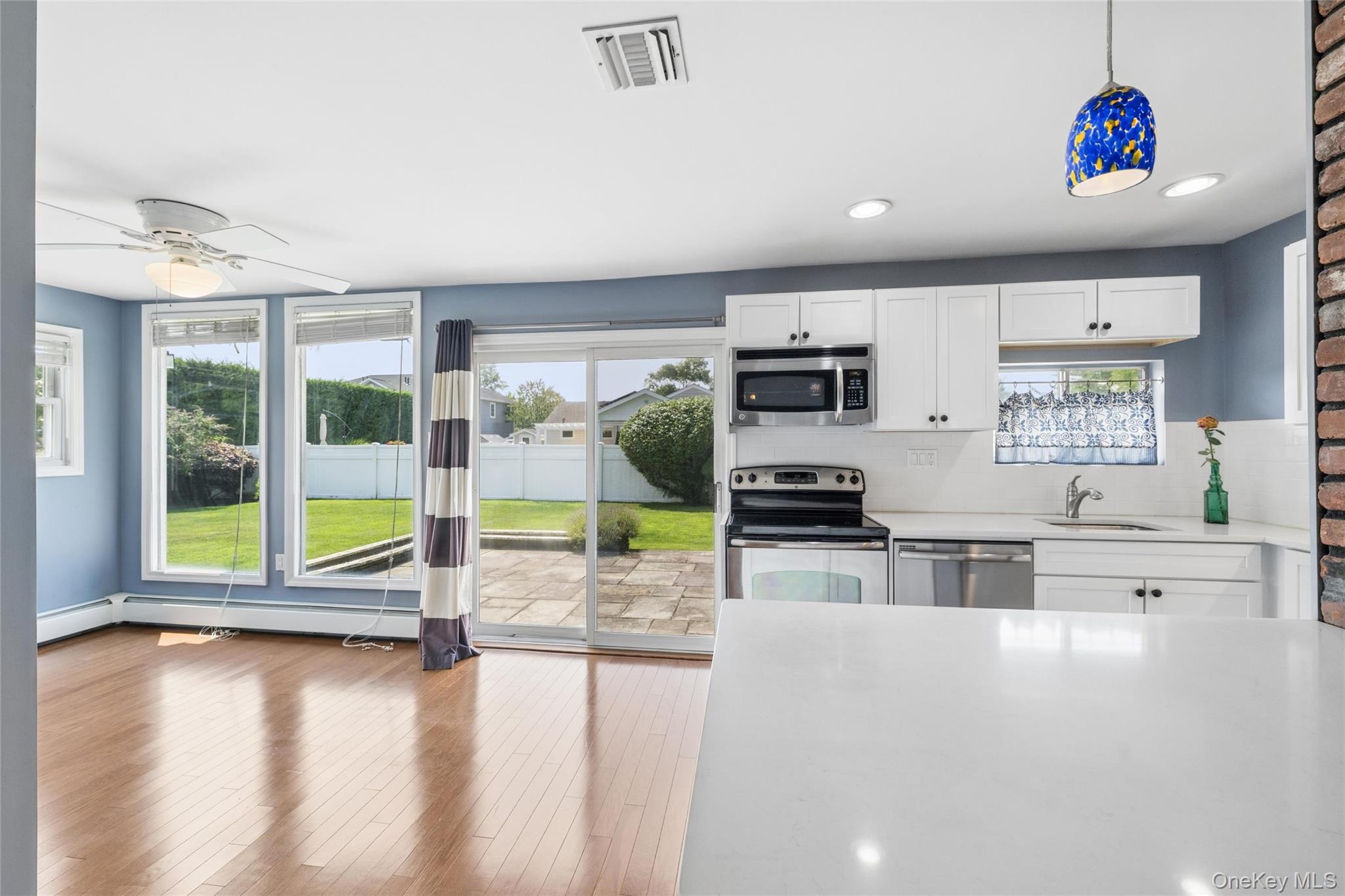279 E Shore Drive Property Photo 18