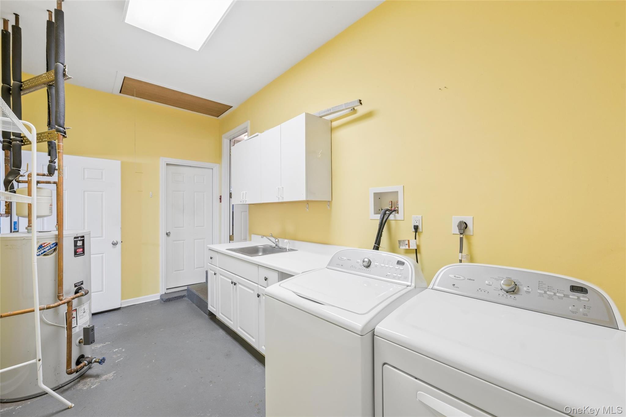 279 E Shore Drive Property Photo 37
