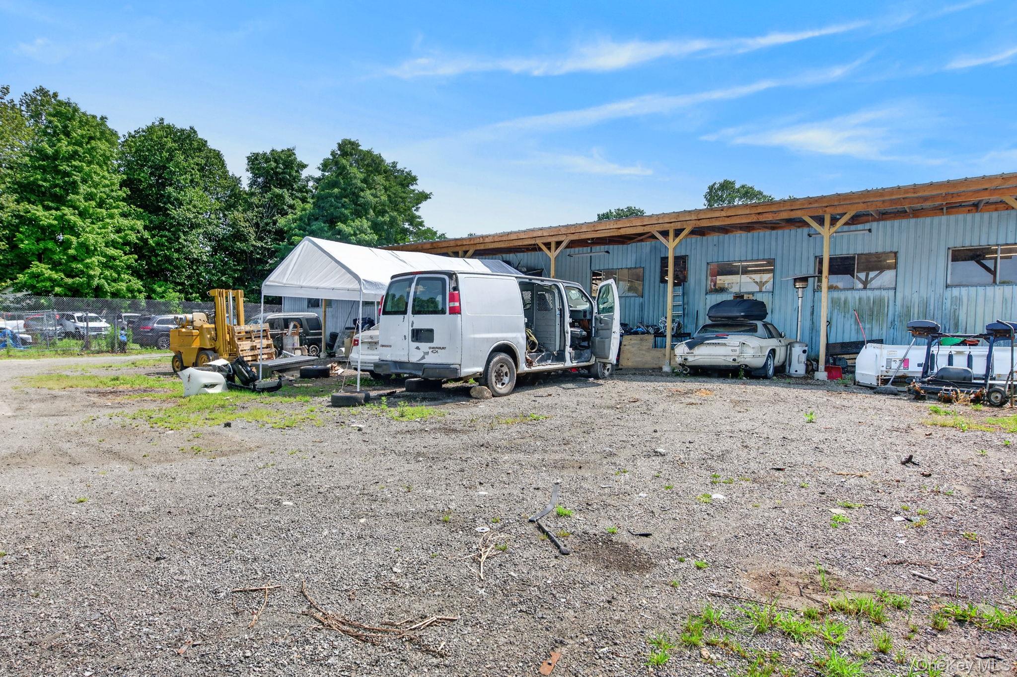 718 Route 211 716 Property Photo 9