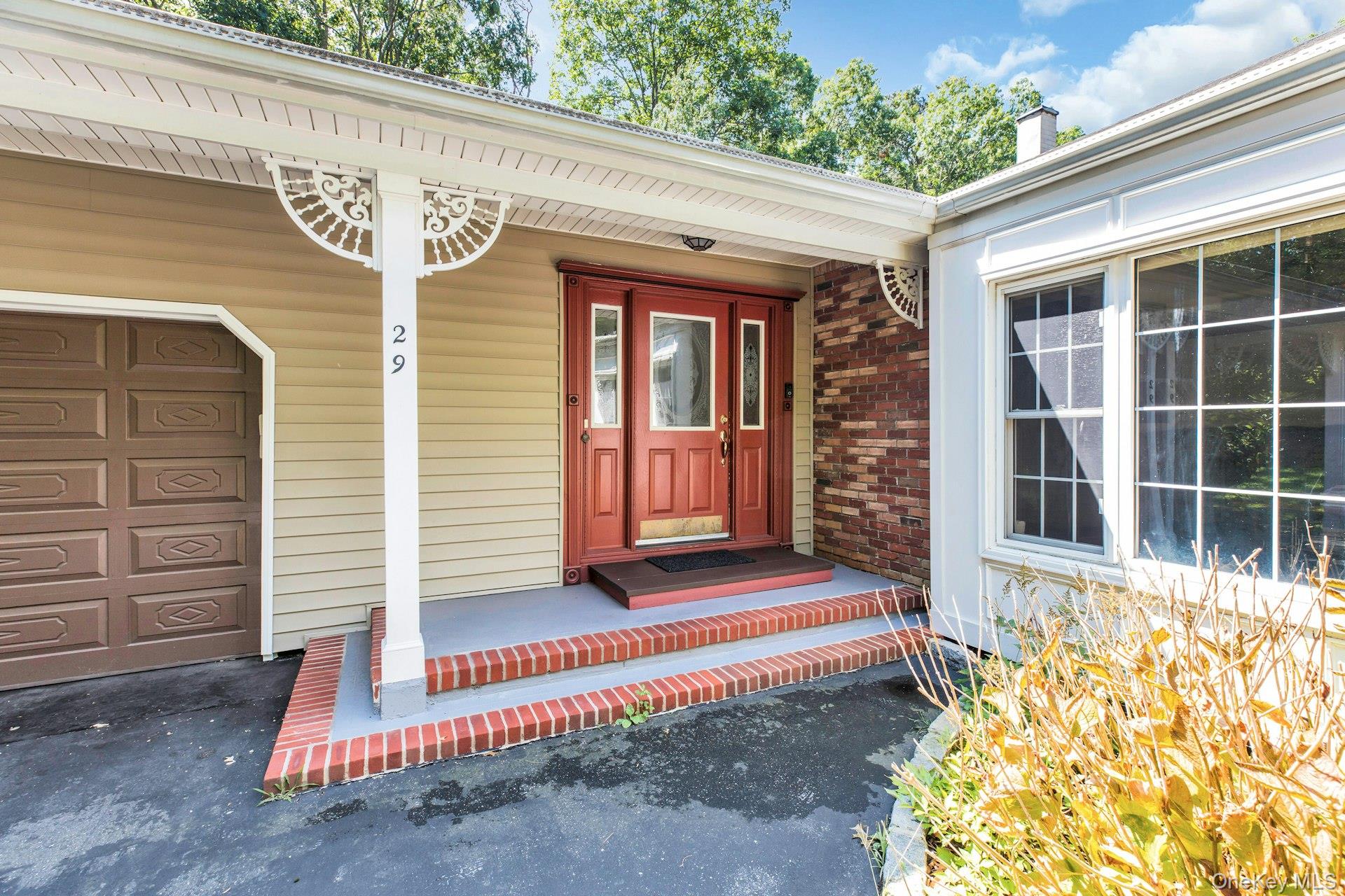 29 Columbine Avenue Property Photo 3