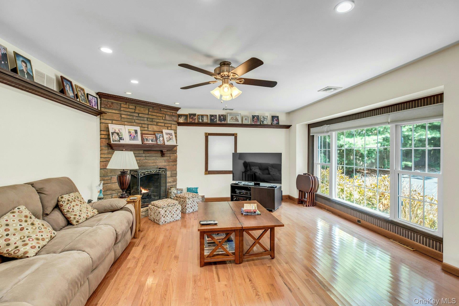 29 Columbine Avenue Property Photo 7