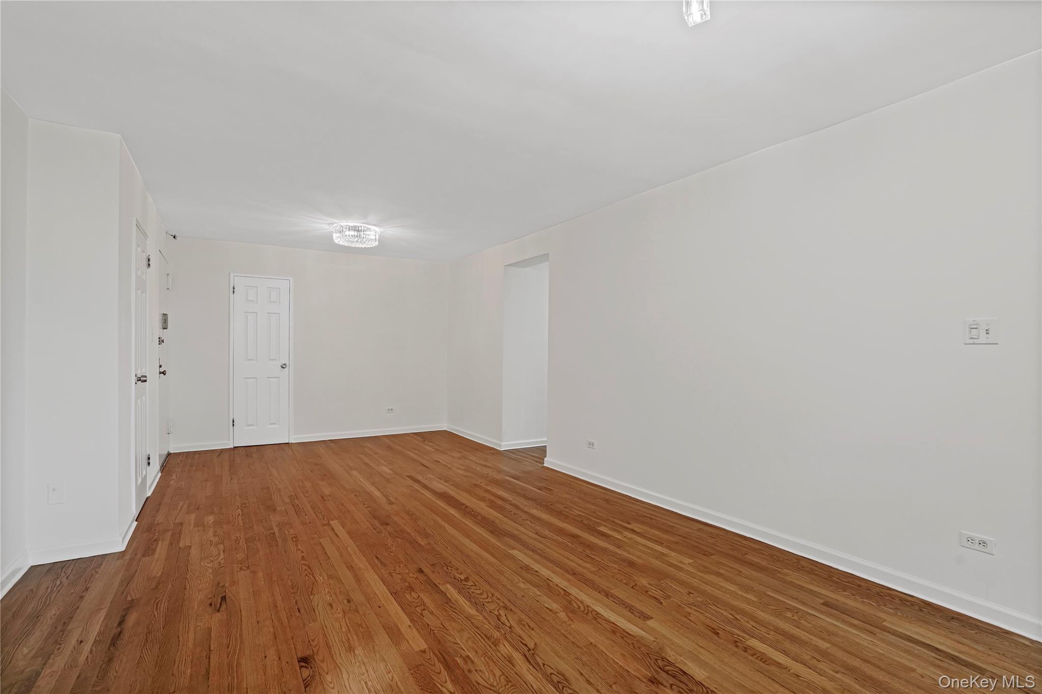 84-10 153rd Avenue 3l Property Photo 9