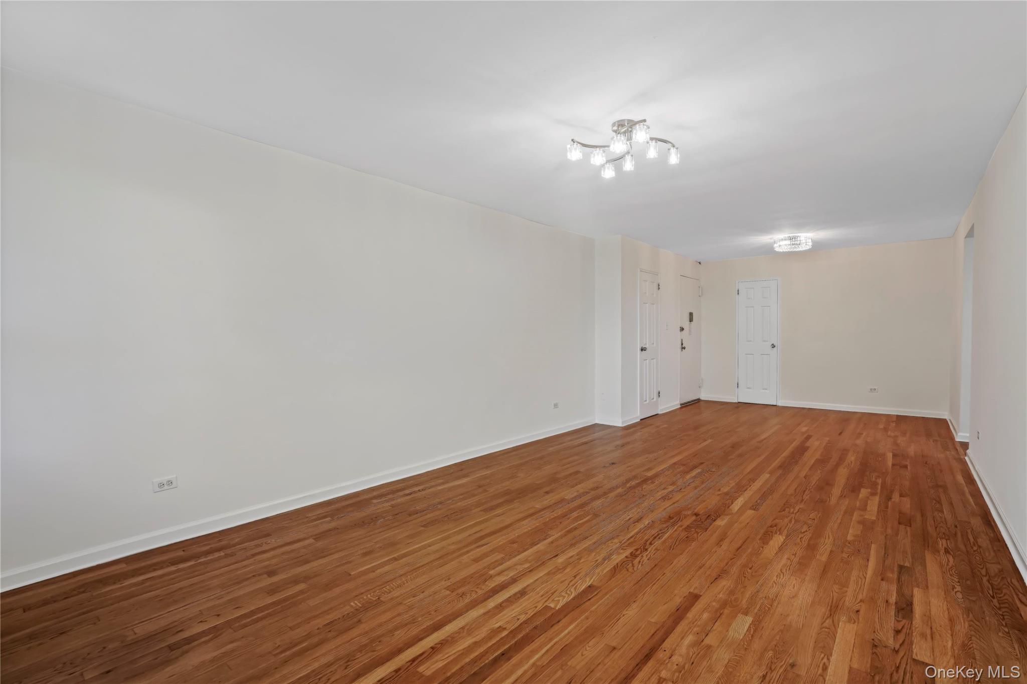 84-10 153rd Avenue 3l Property Photo 12