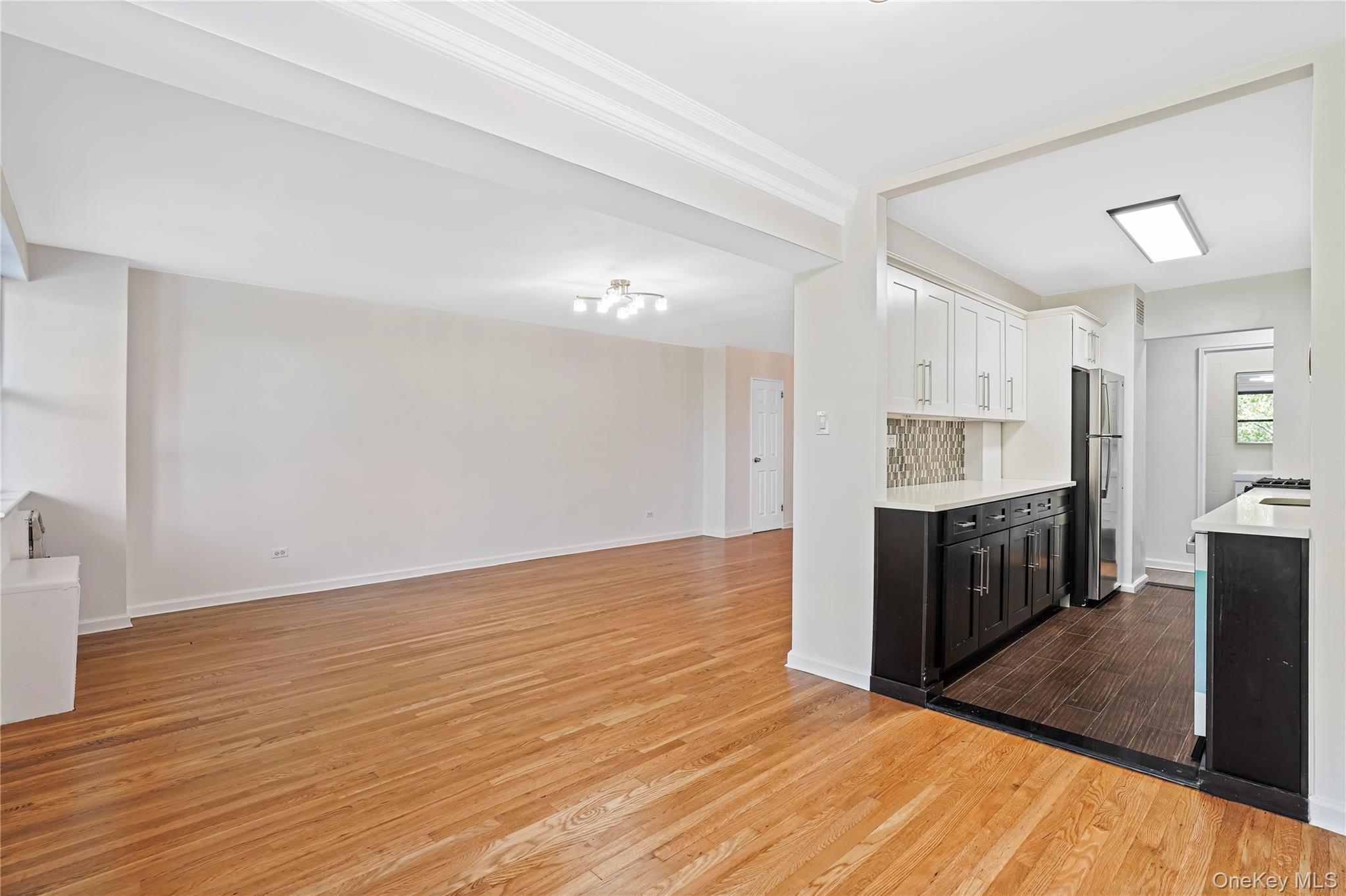 84-10 153rd Avenue 3l Property Photo 15