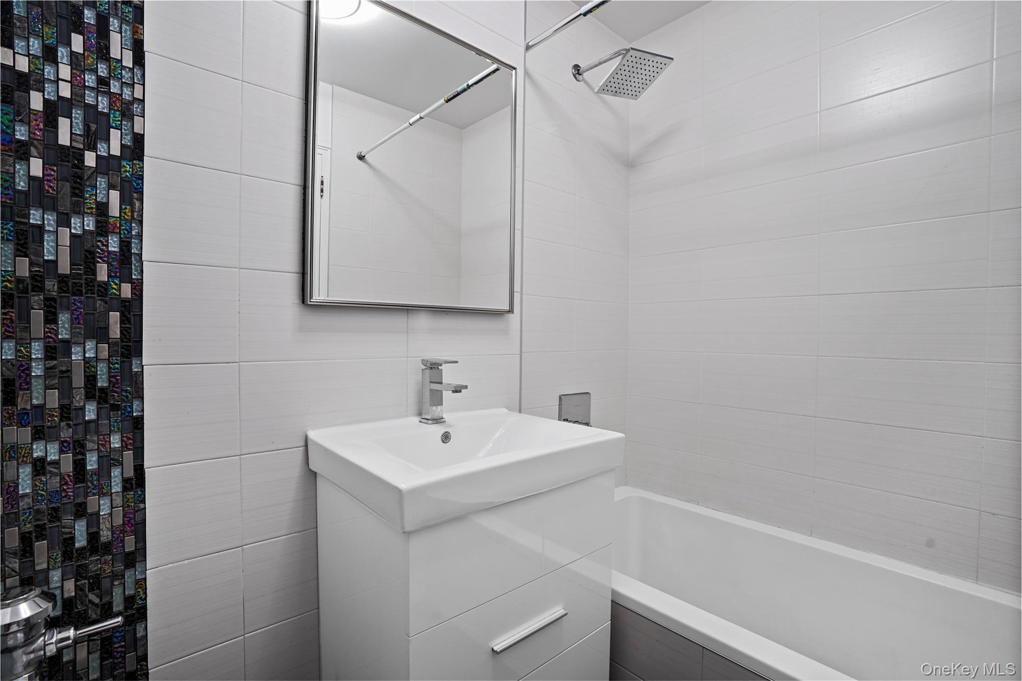 84-10 153rd Avenue 3l Property Photo 26