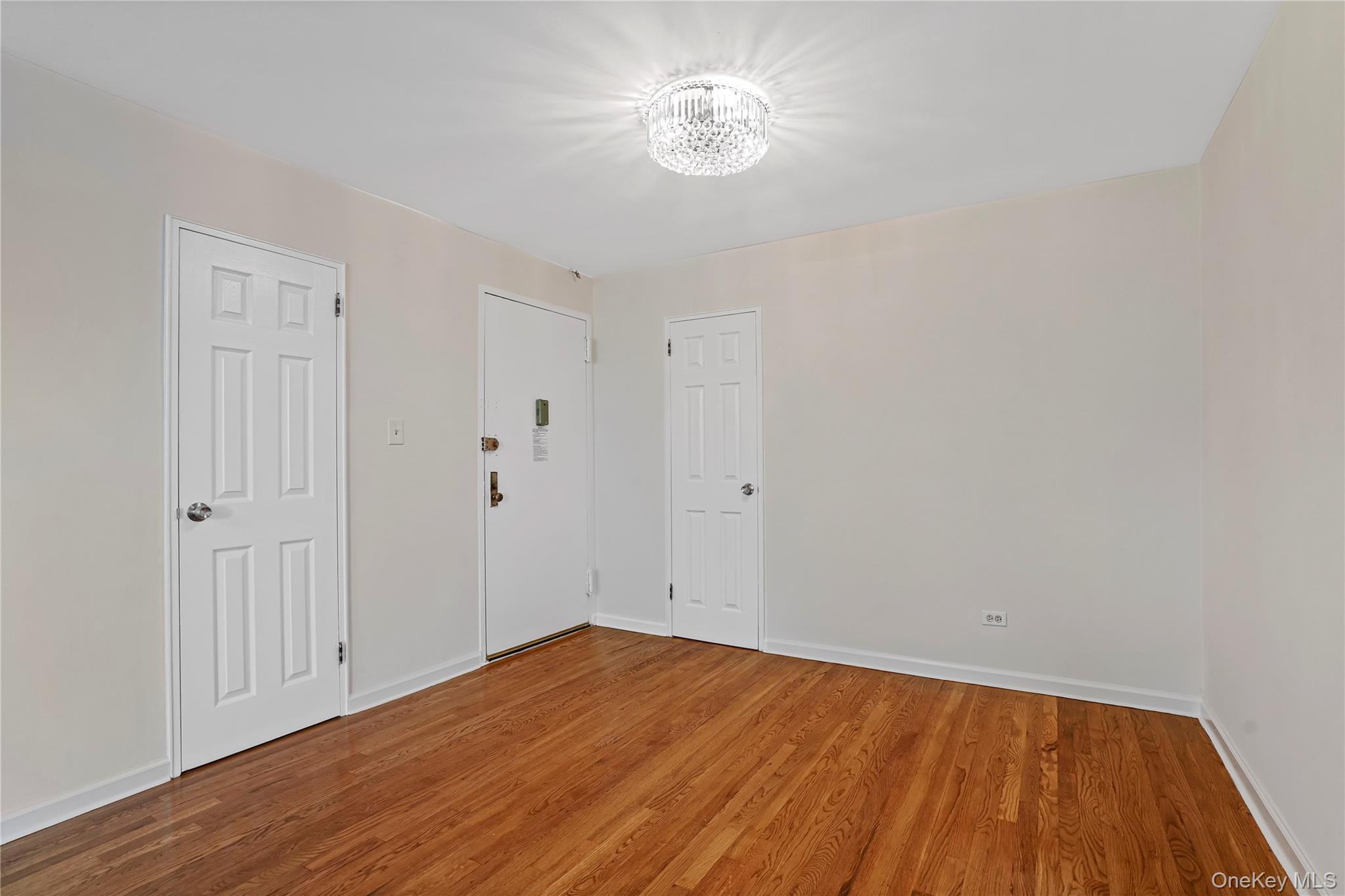 84-10 153rd Avenue 3l Property Photo 28