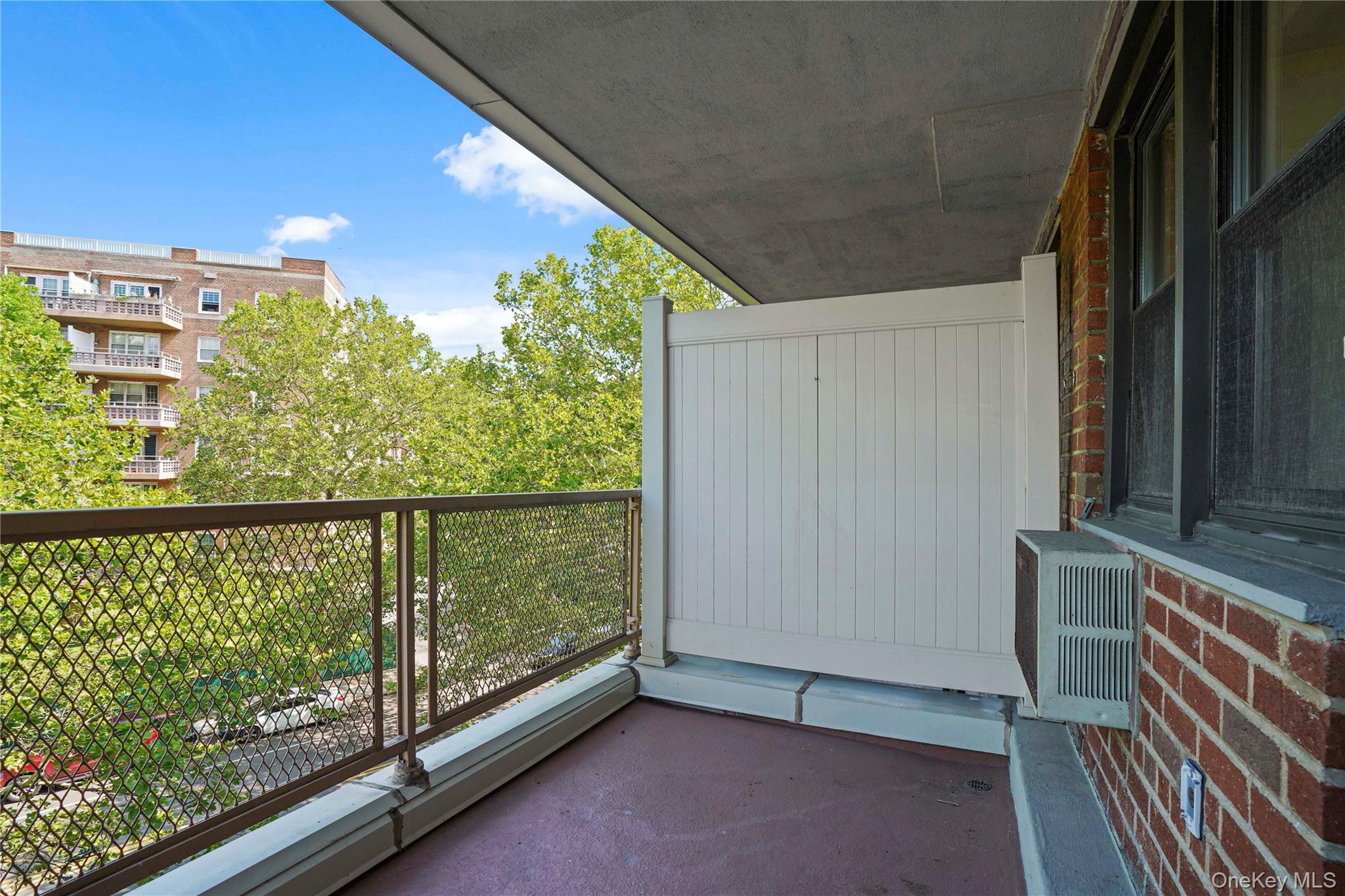 84-10 153rd Avenue 3l Property Photo 32