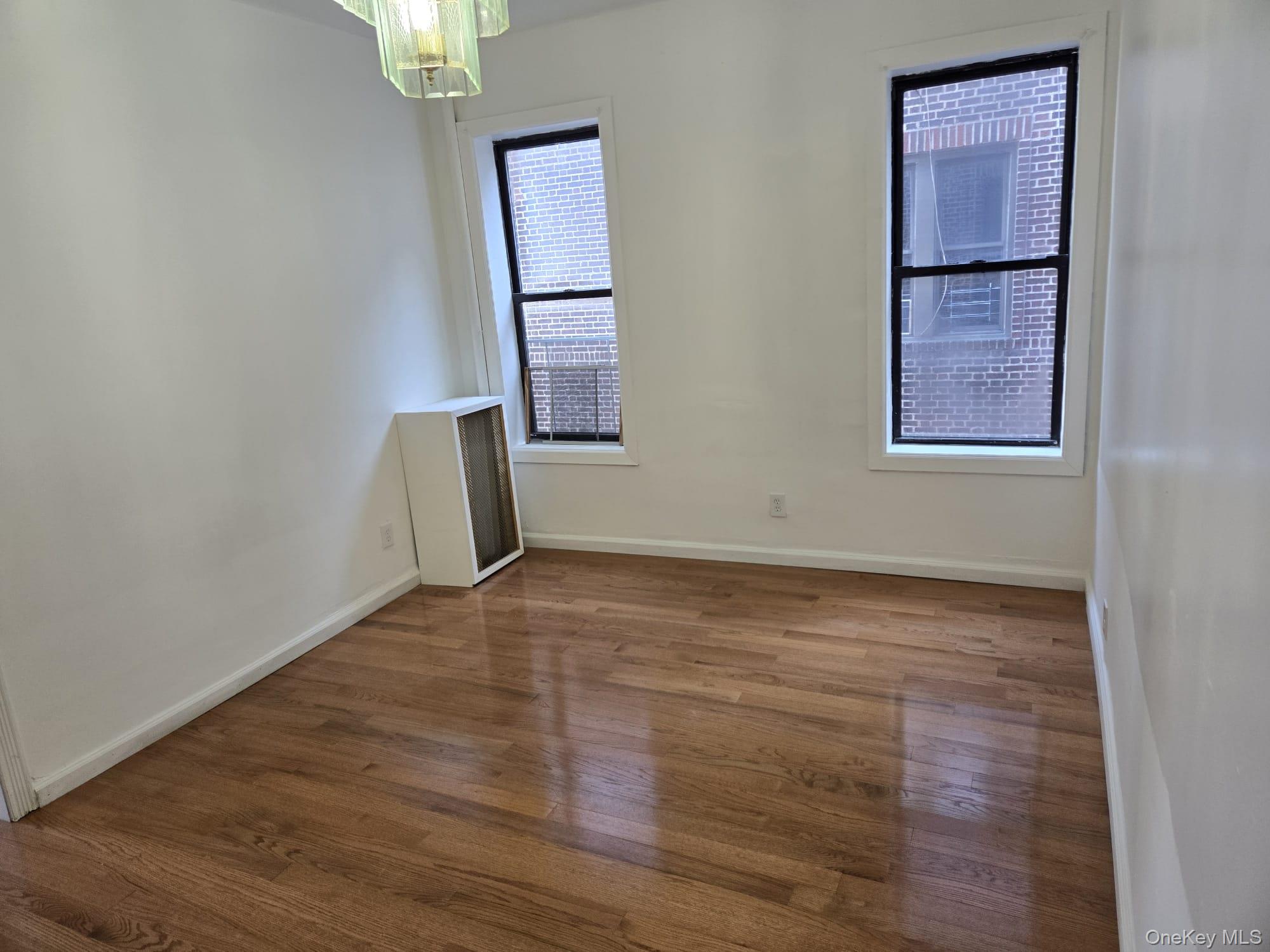 9752 75th Street B31 Property Photo 6