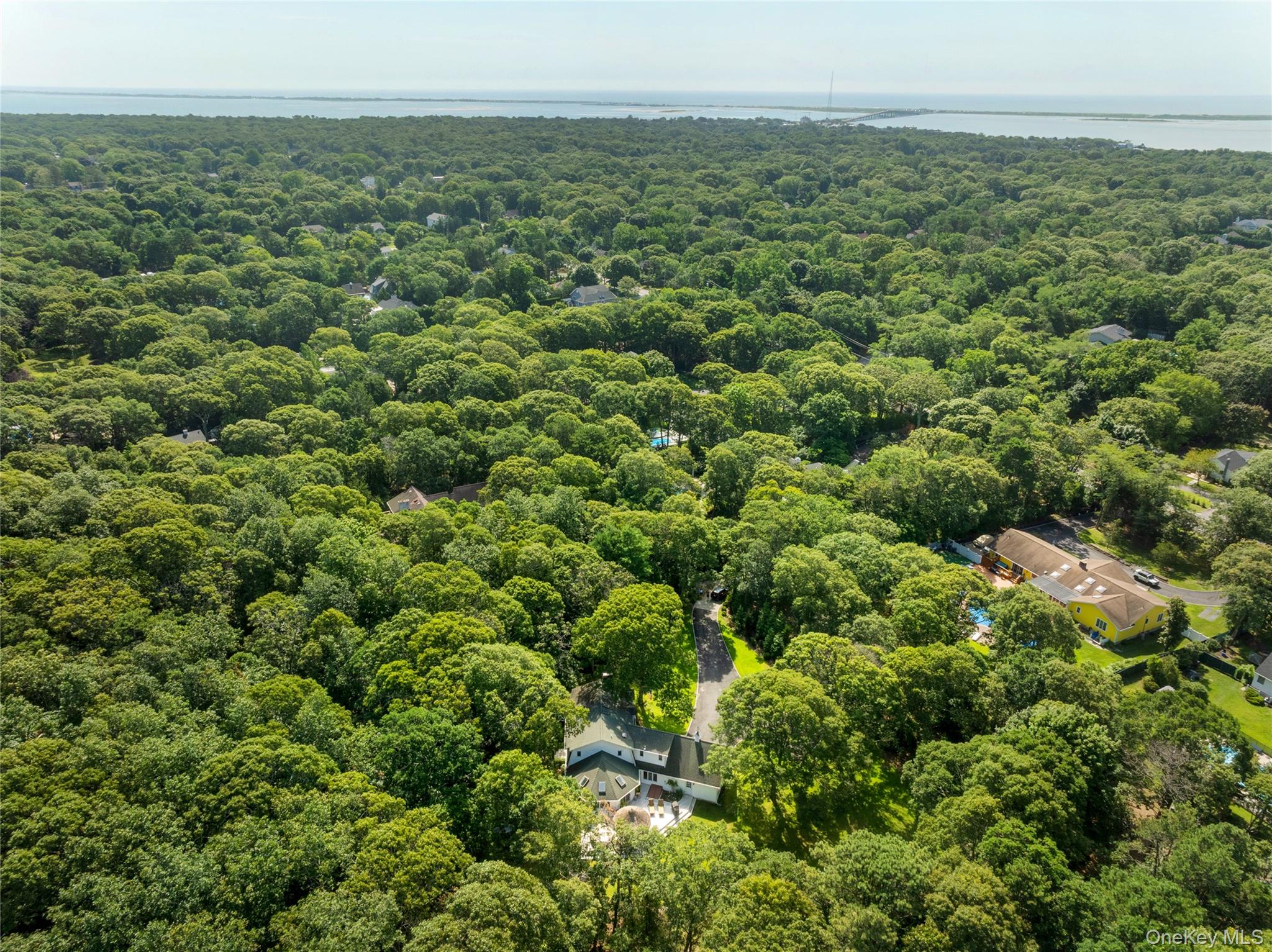 21 Bay Avenue Property Photo 44