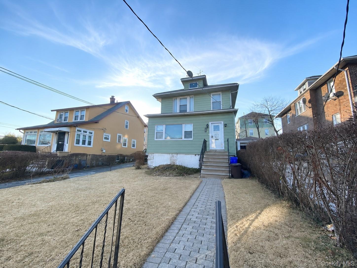 640 S 6th Avenue Property Photo 1