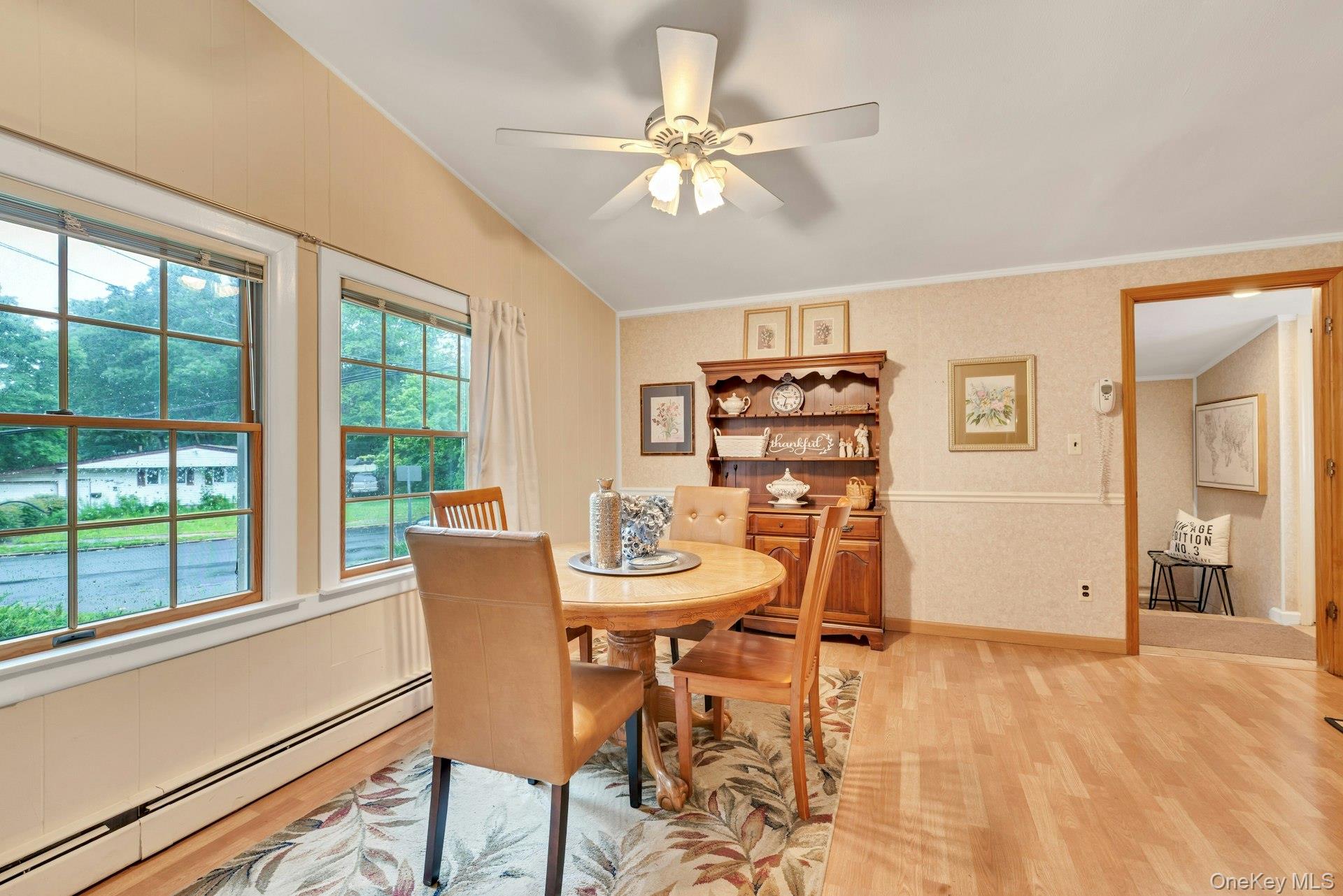 34 Crestwood Lane Property Photo 7