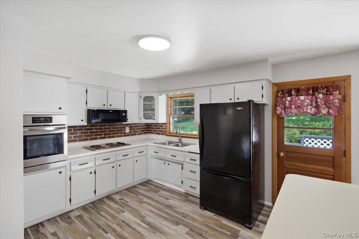 66 Lamb Avenue Property Photo 13