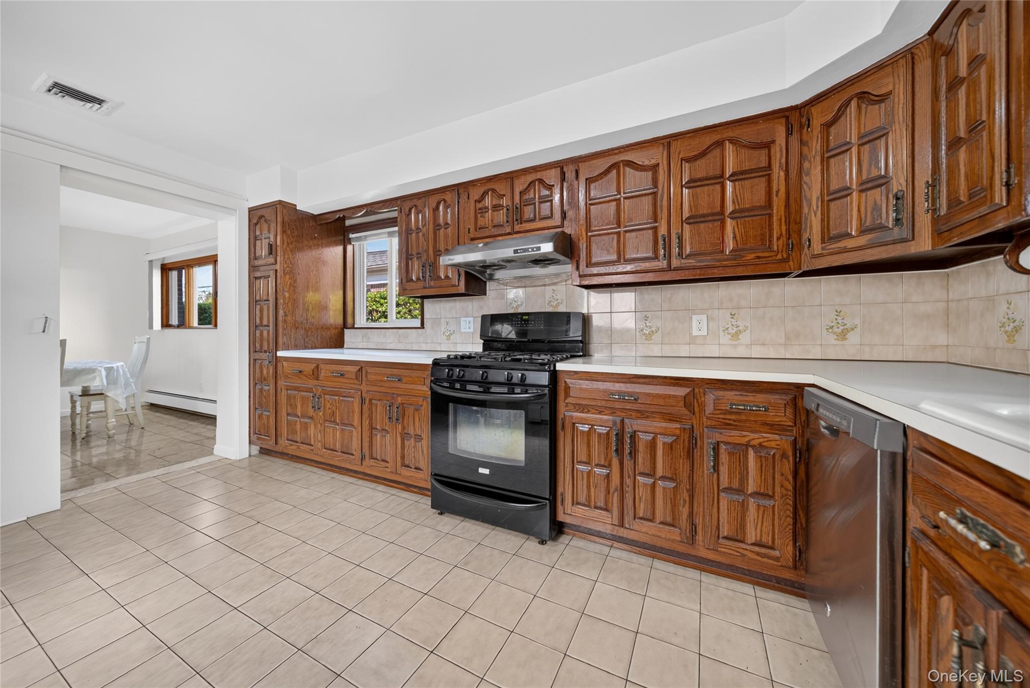 612 Marcellus Road Property Photo 8
