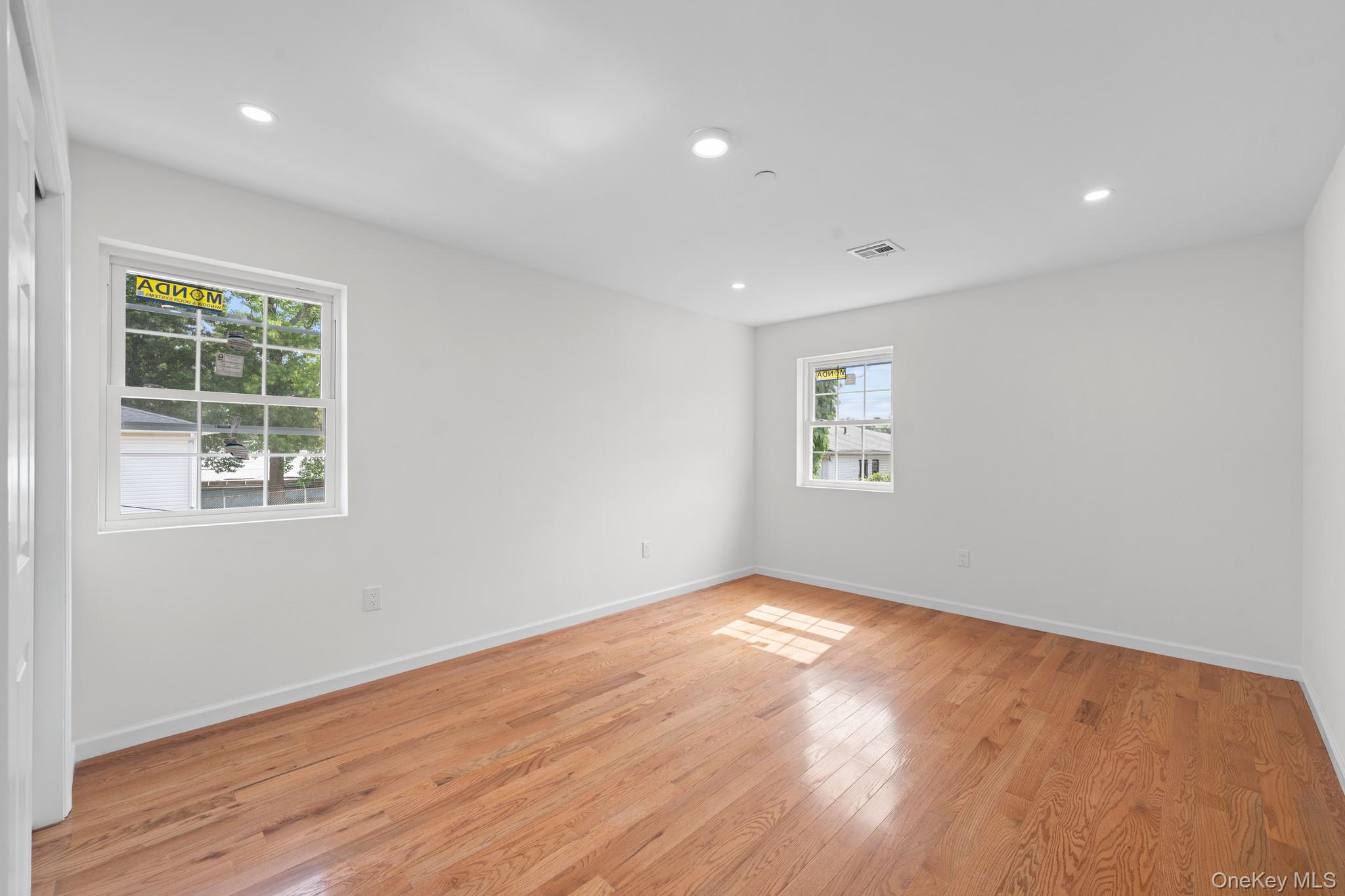 11620 145th Street Property Photo 6