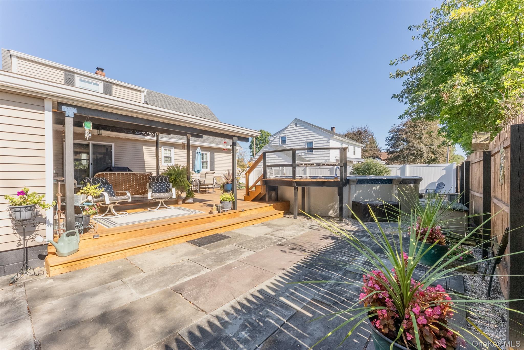 10 Lipton Street Property Photo 15