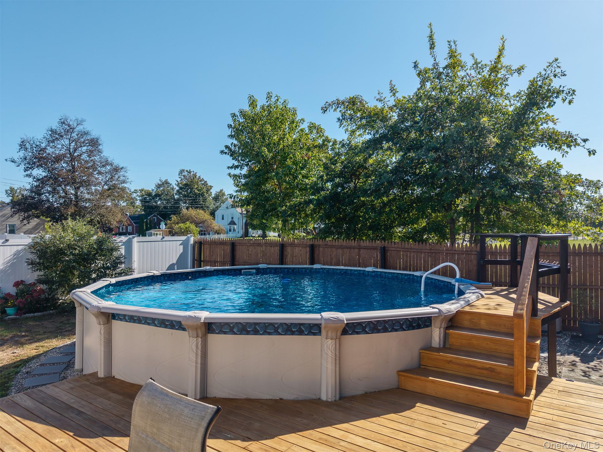 10 Lipton Street Property Photo 18