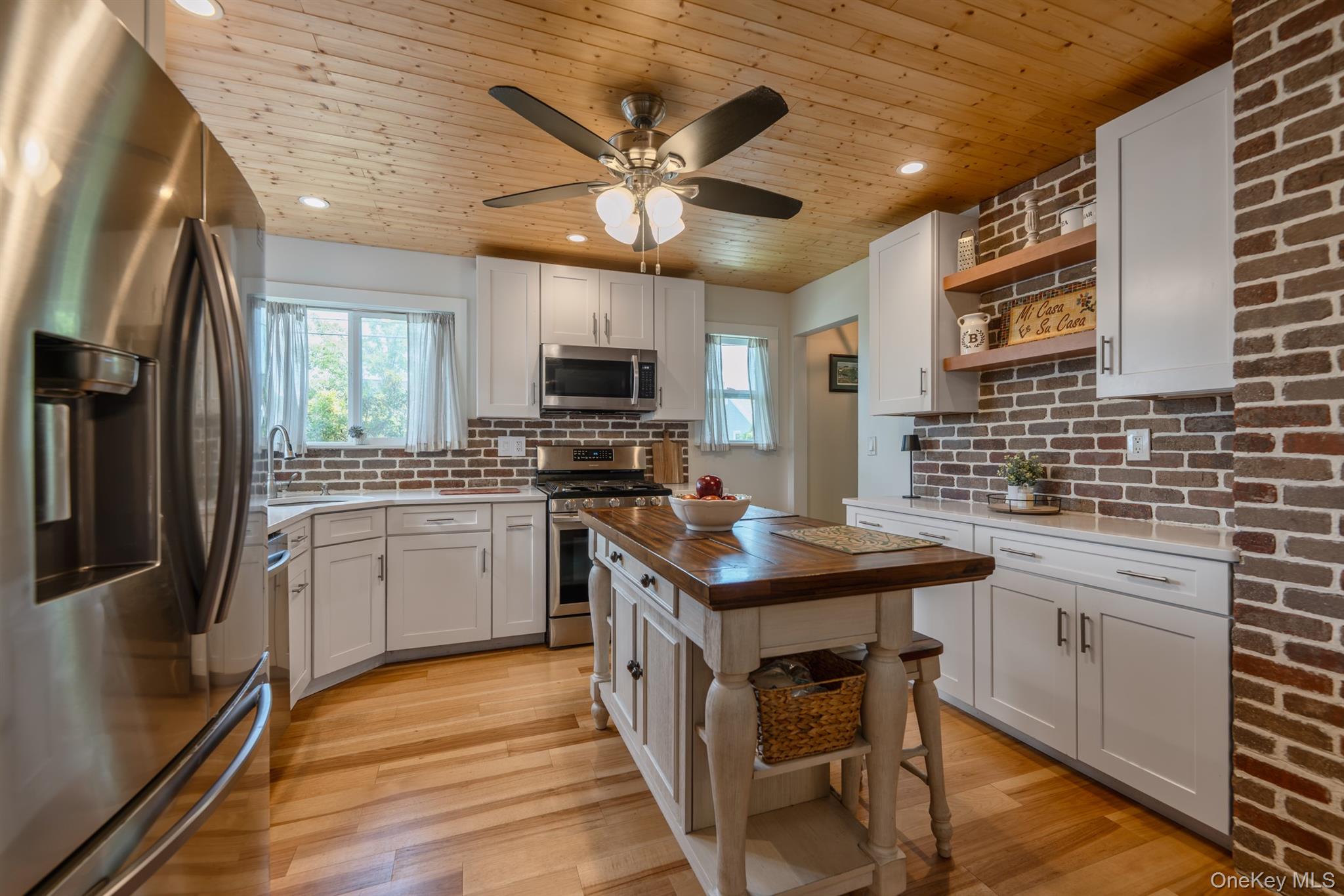 10 Lipton Street Property Photo 24