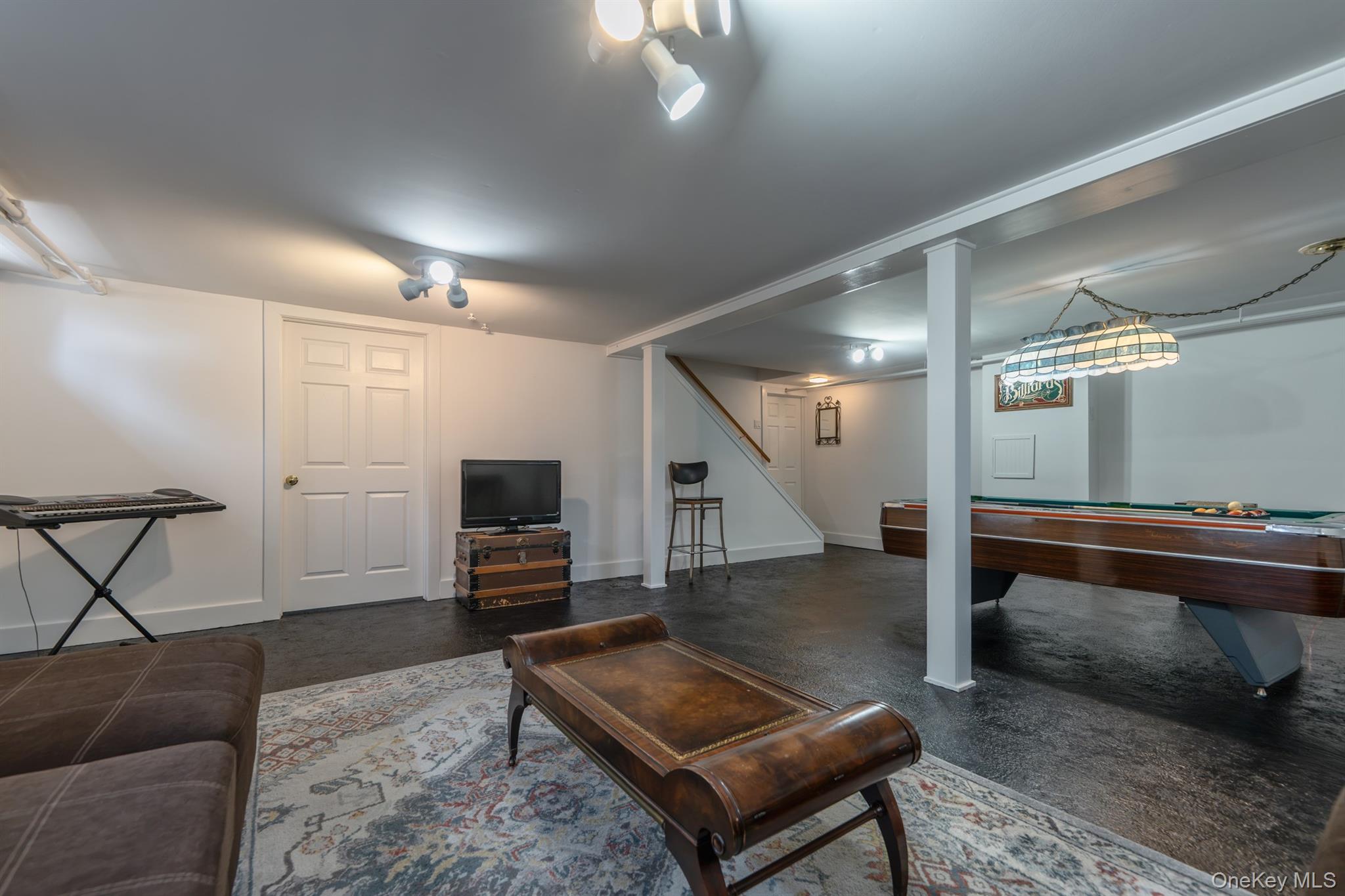 10 Lipton Street Property Photo 42