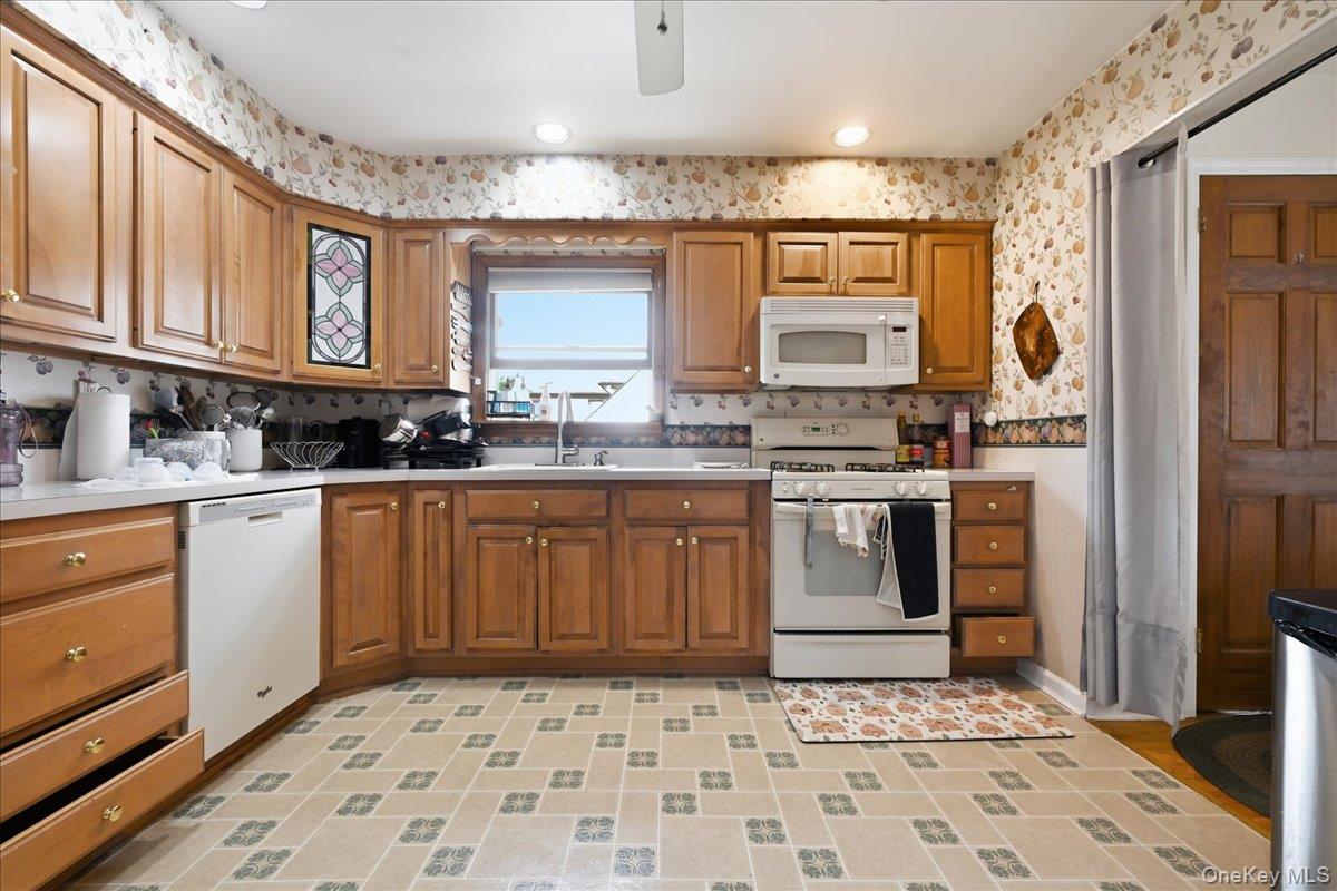 116 Elm Street Property Photo 8