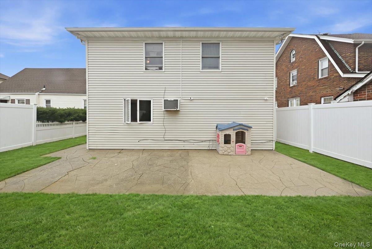 116 Elm Street Property Photo 25