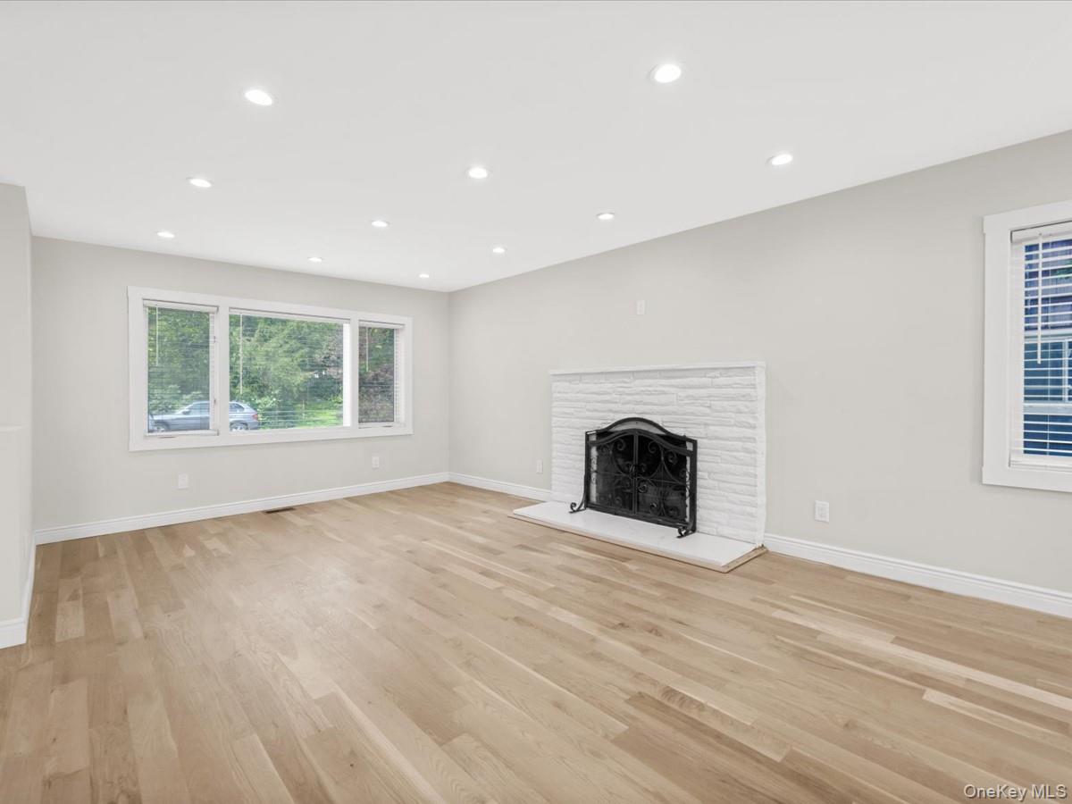 10 W Terrace Road Property Photo 3