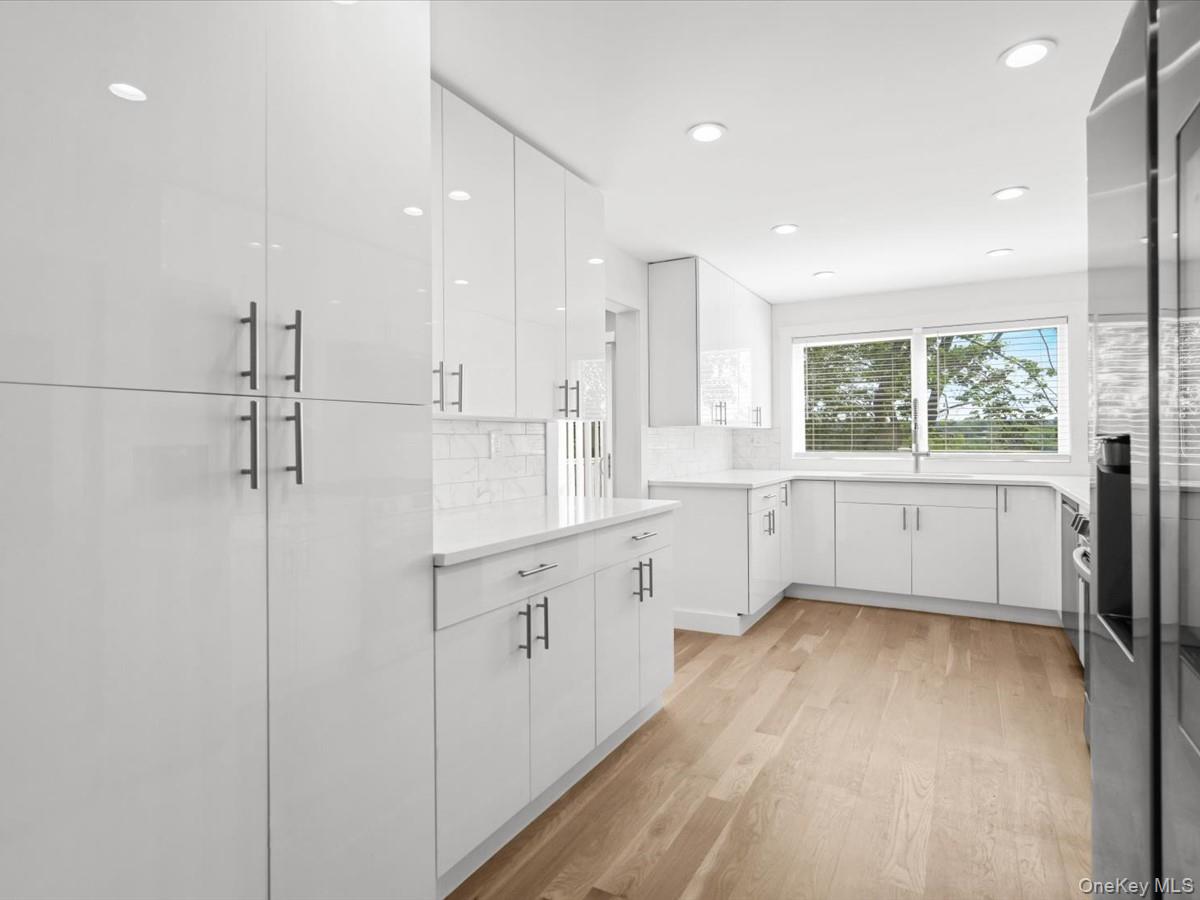 10 W Terrace Road Property Photo 8