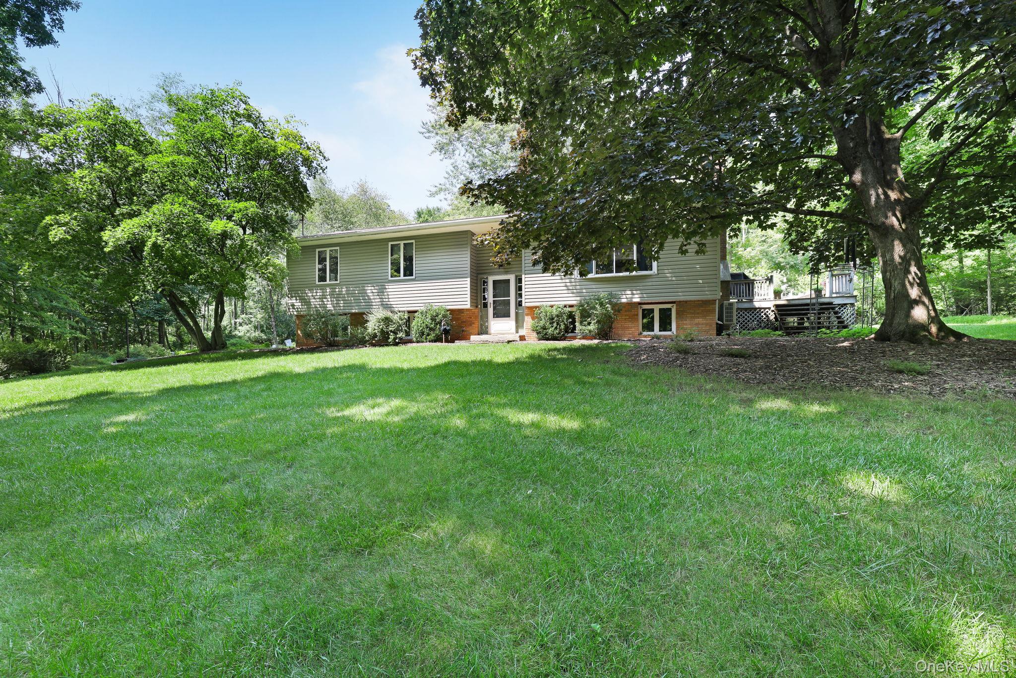 2333 Mountain Road Property Photo 3