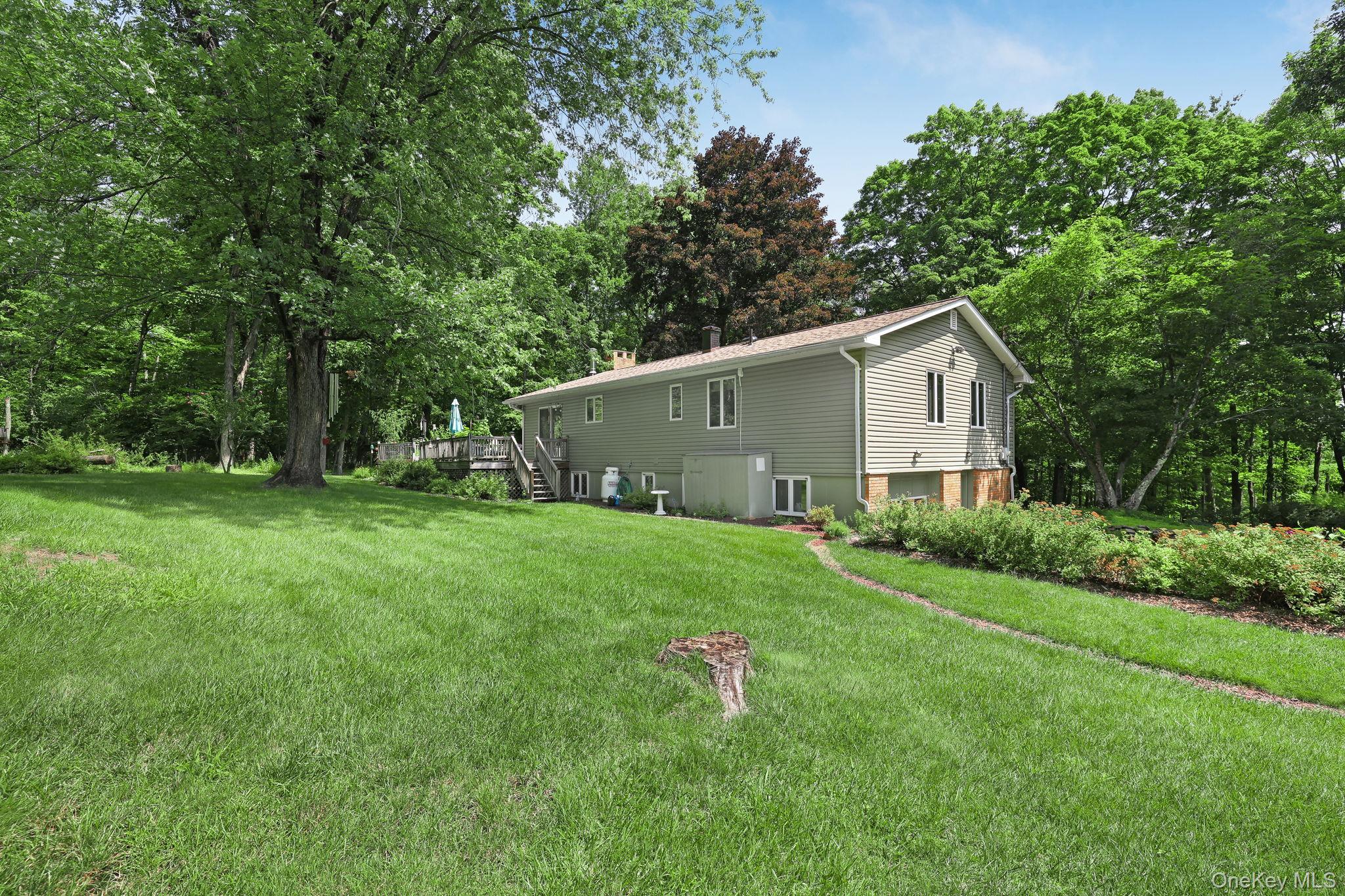 2333 Mountain Road Property Photo 9