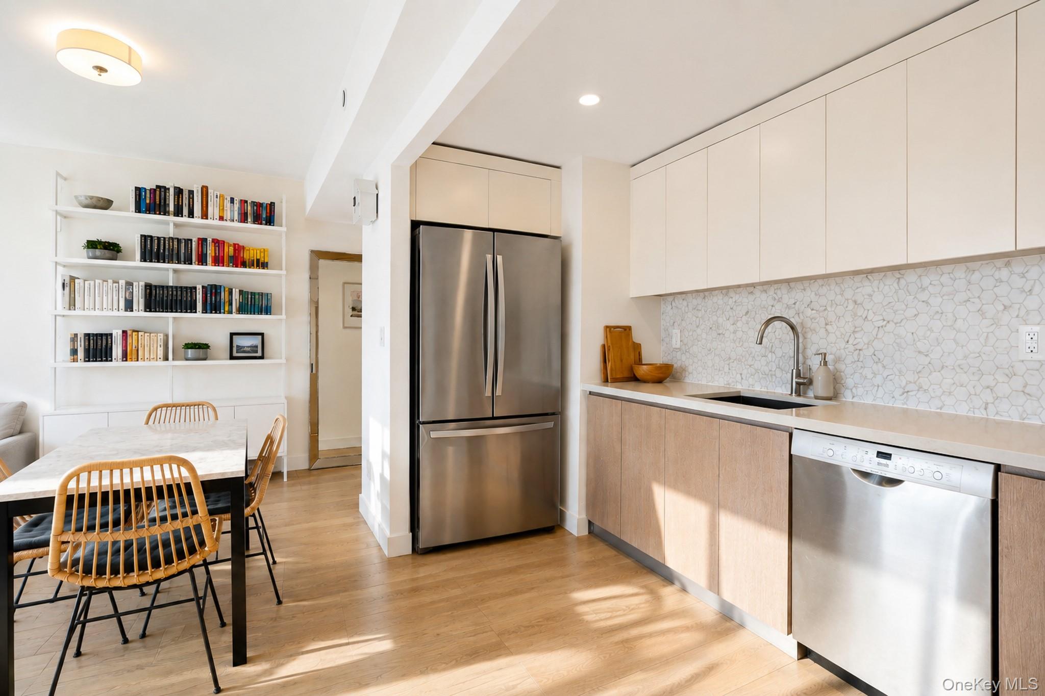 2128 Ocean Avenue 9d Property Photo 3