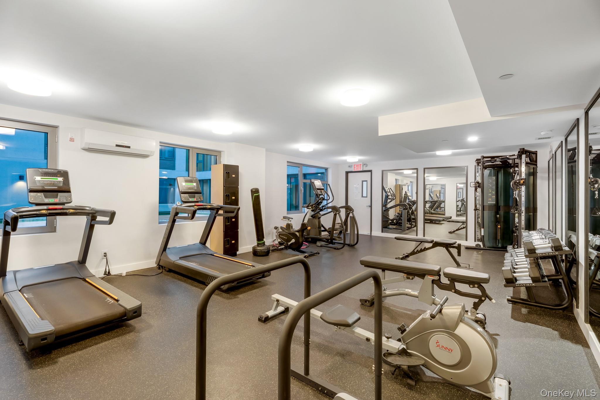 2128 Ocean Avenue 9d Property Photo 19