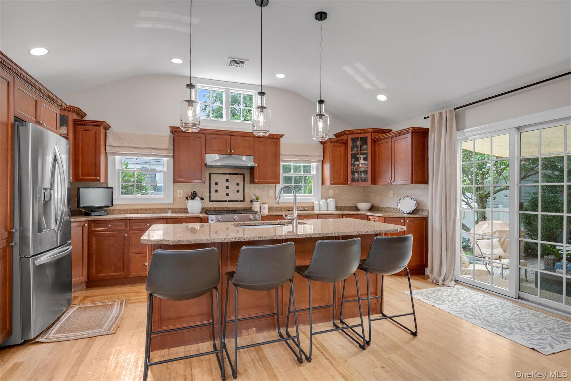 15 James Avenue Property Photo 9