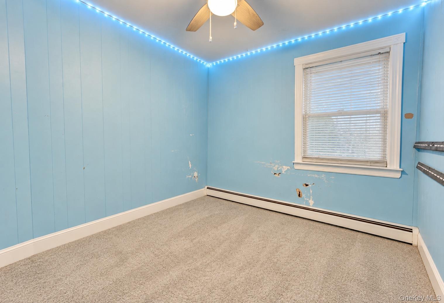 4065 Broadway Property Photo 4