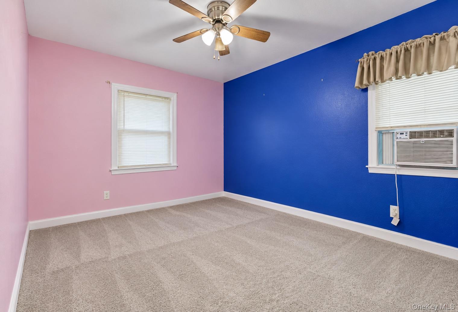 4065 Broadway Property Photo 8