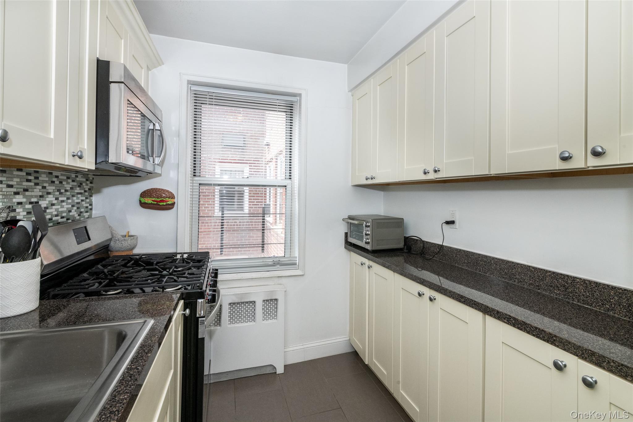 60 Locust Avenue A-609 Property Photo 19