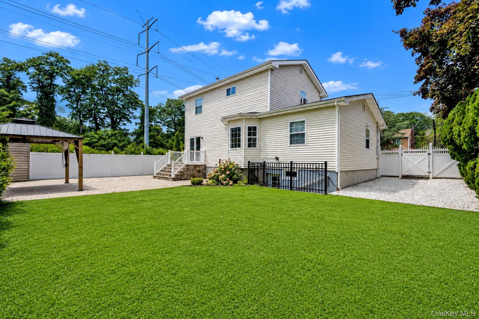 105 Harrison Avenue Property Photo 30