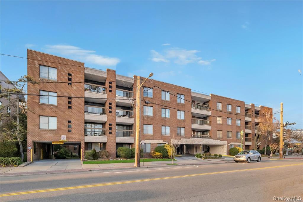 376 Central Avenue 2n Property Photo 1