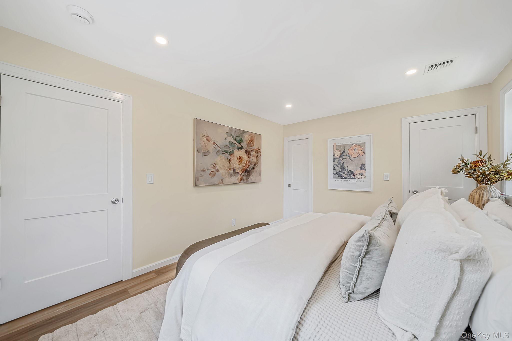 13 Graham Place Property Photo 12
