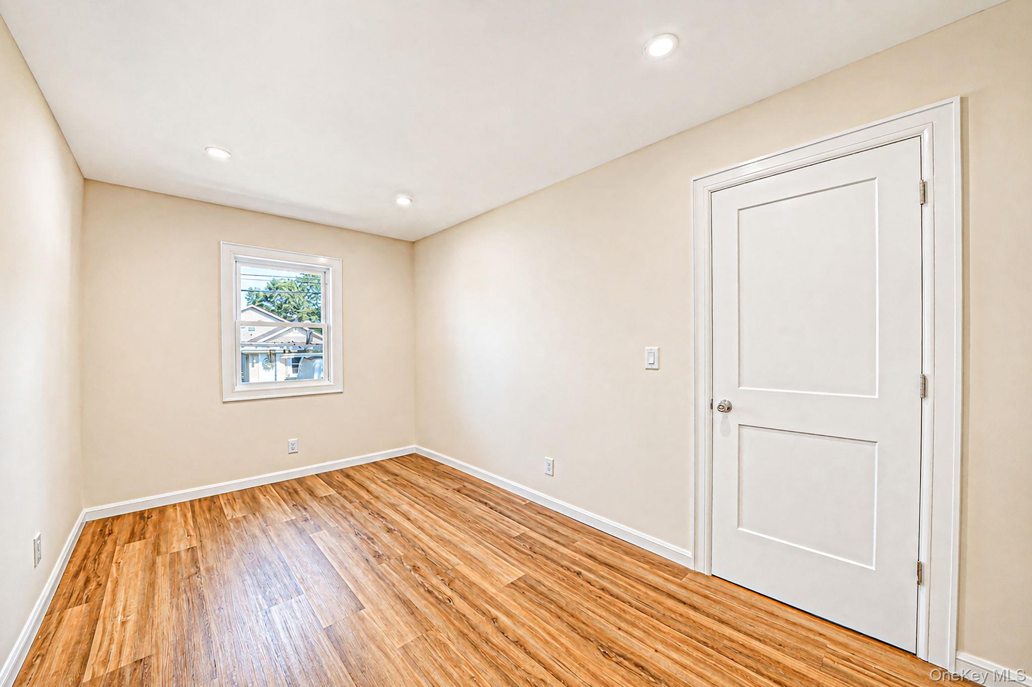 13 Graham Place Property Photo 15