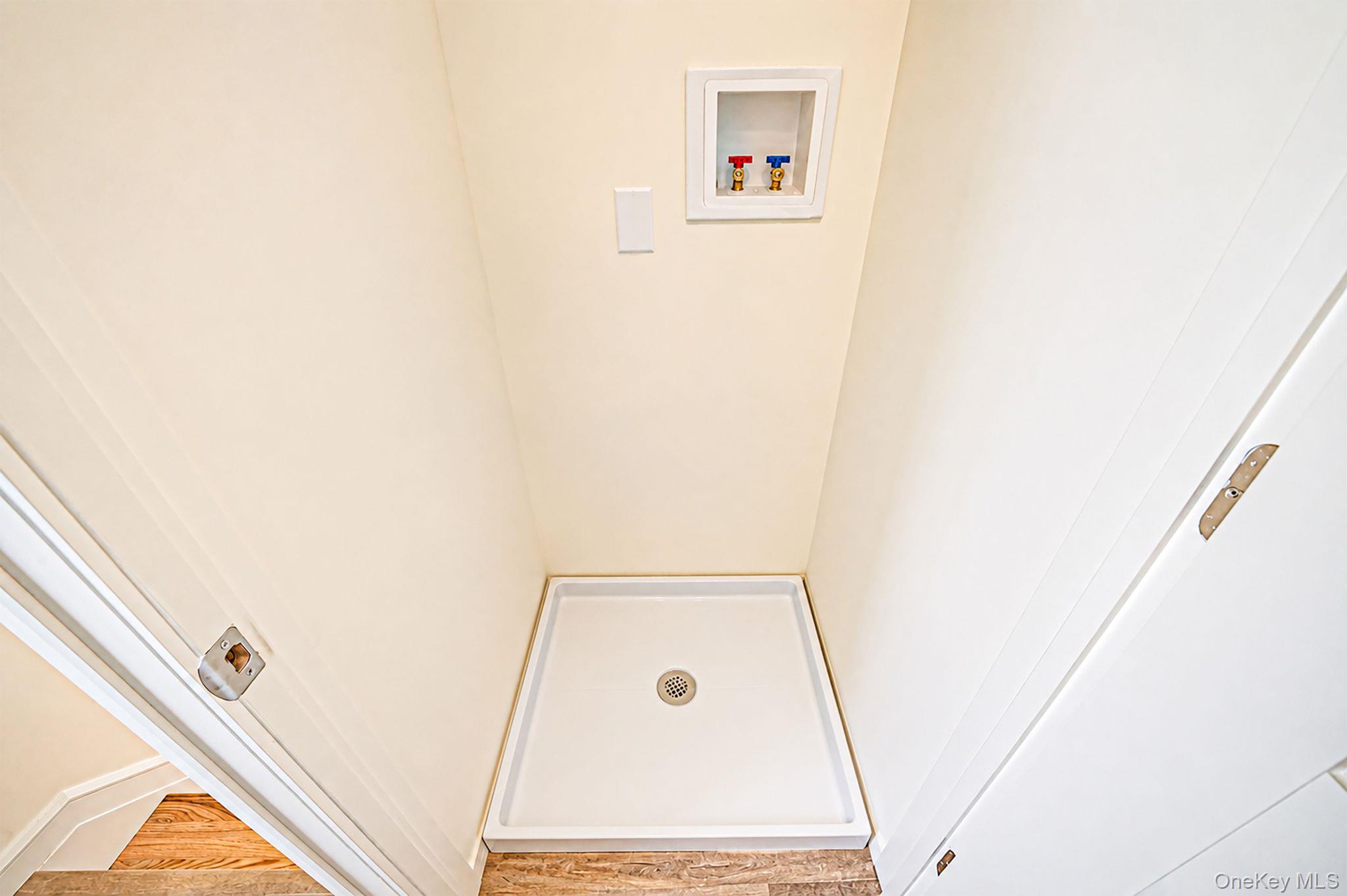 13 Graham Place Property Photo 20