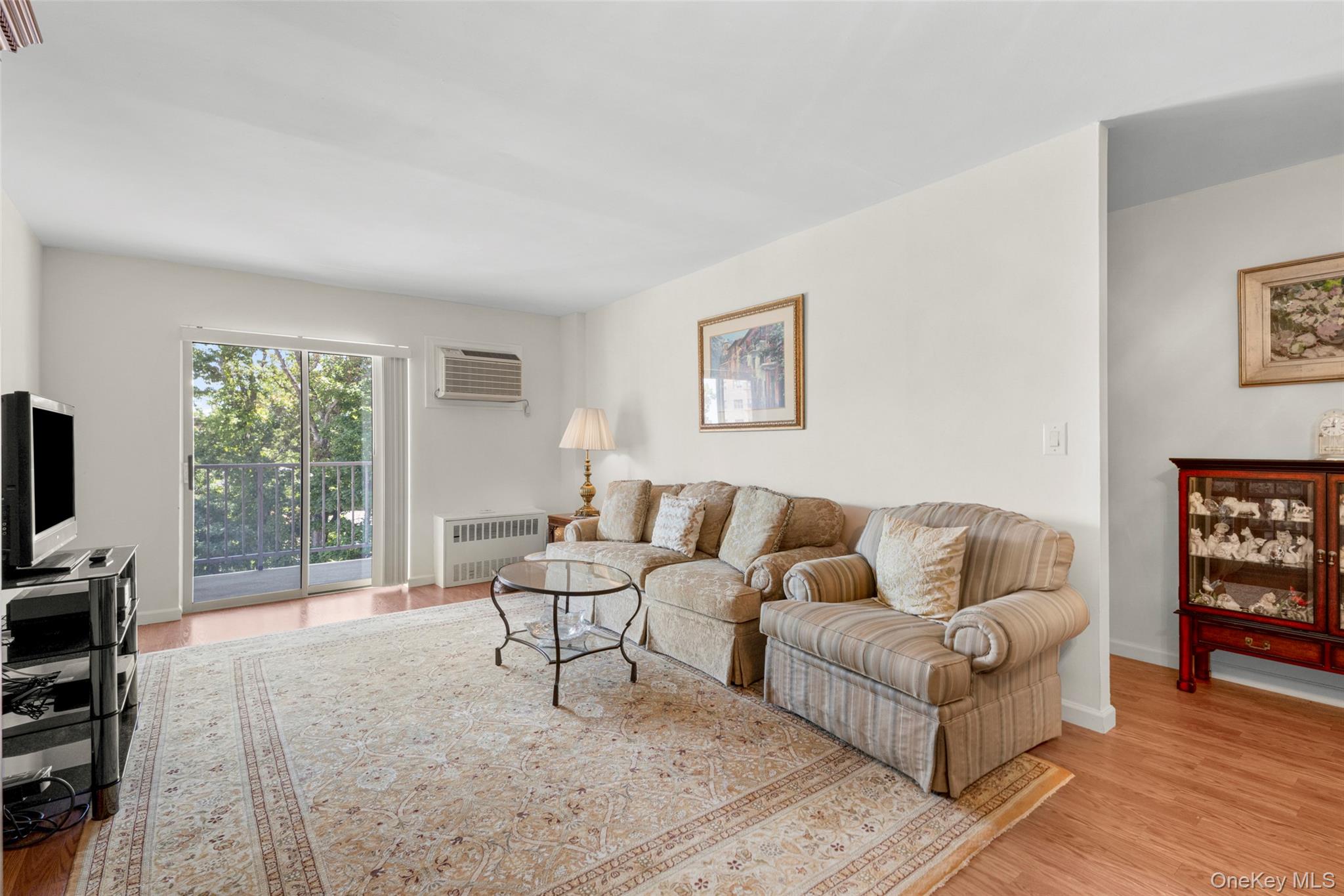 20 Secor Place 2s Property Photo 4