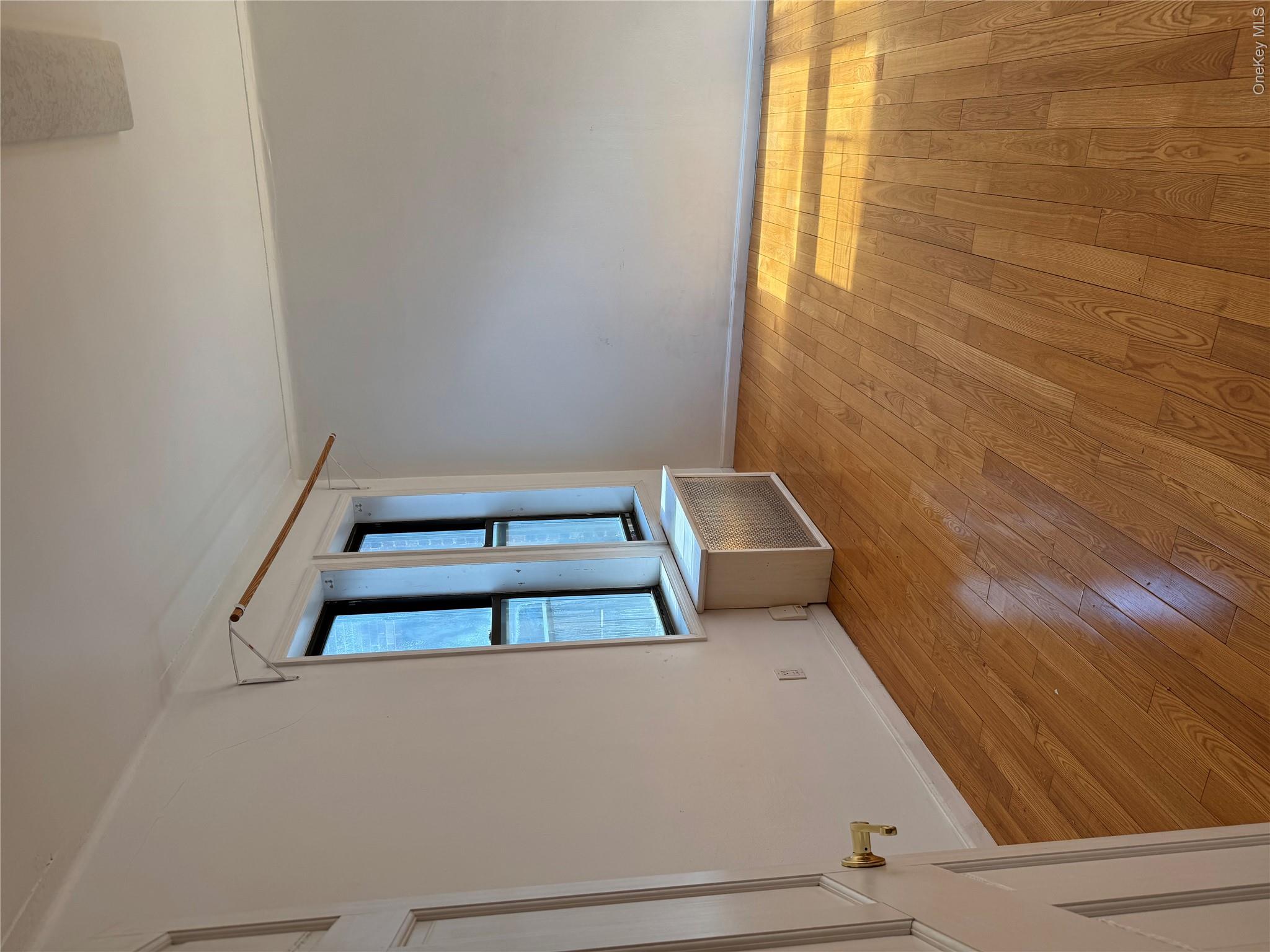 2925 Matthews Avenue 6h Property Photo 13