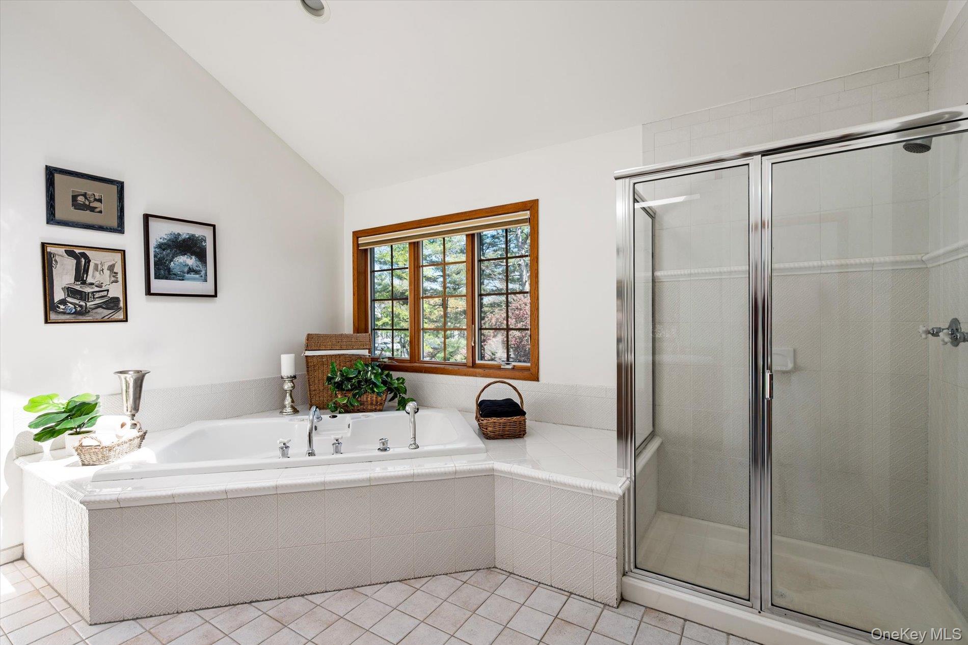 1 Fox Hollow Court Property Photo 23