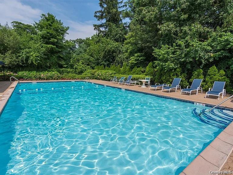 1 Fox Hollow Court Property Photo 43