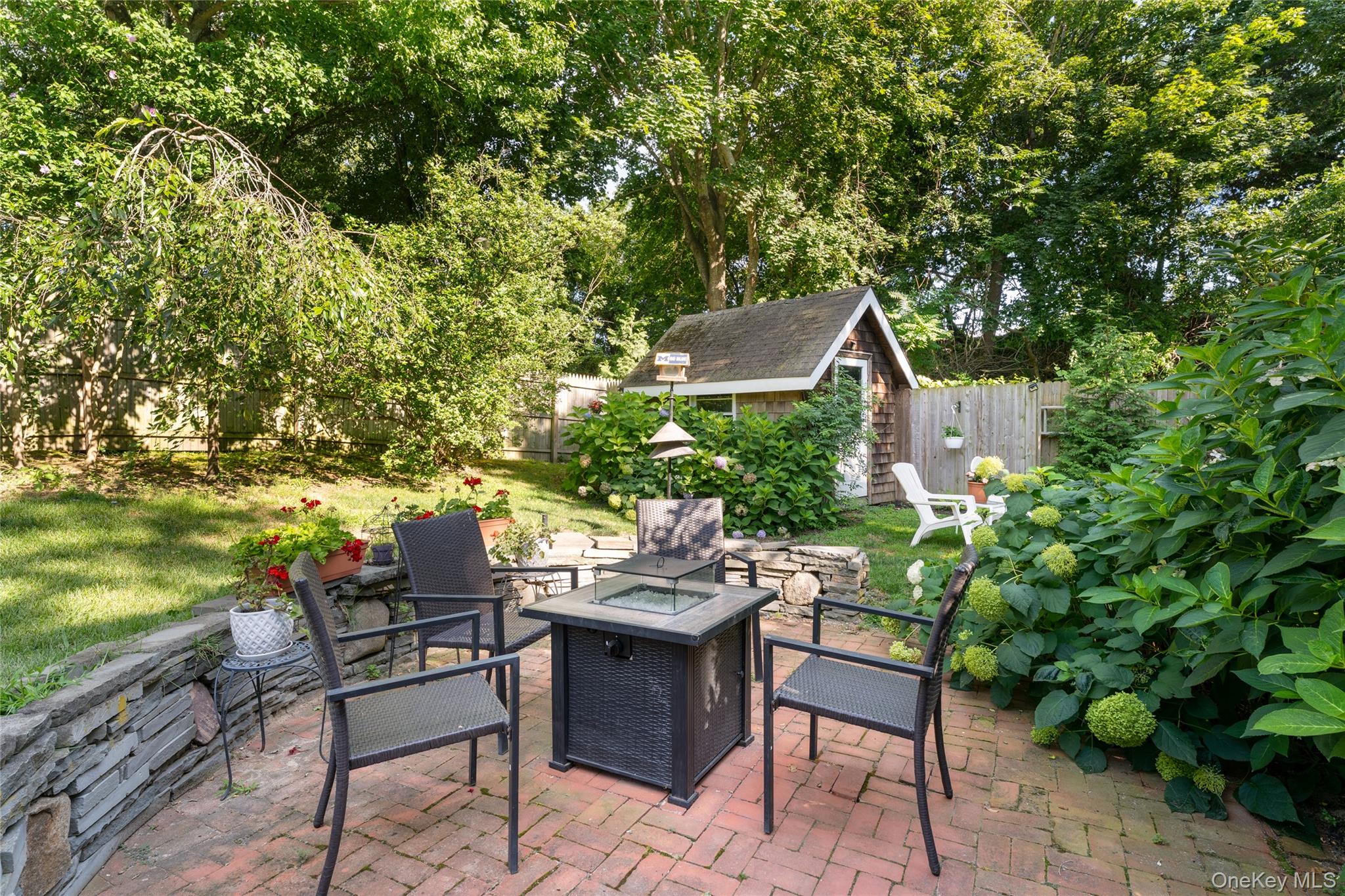 19 Washington Avenue Property Photo 4