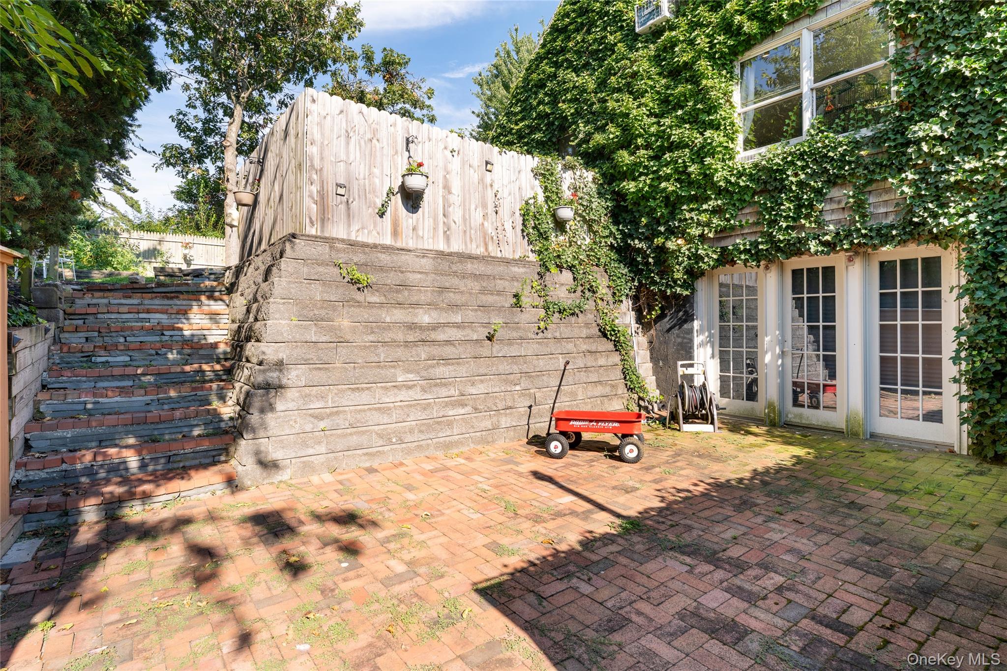 19 Washington Avenue Property Photo 28