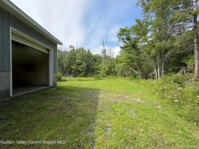 37 Beesmer Road Property Photo 19