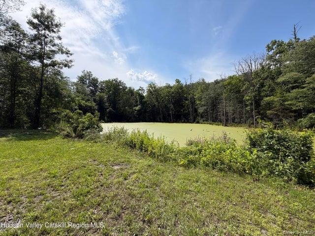 37 Beesmer Road Property Photo 21