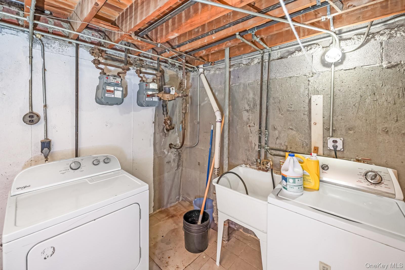 58-30 75th Street Property Photo 48