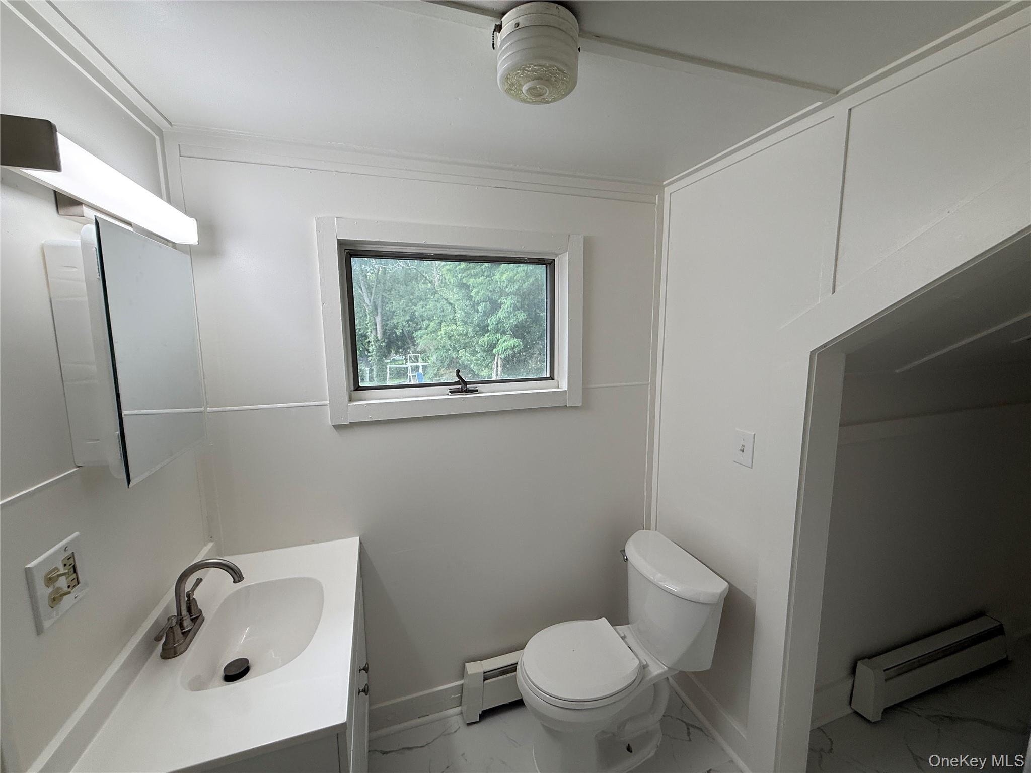 15 Tusten Avenue 2 Property Photo 13