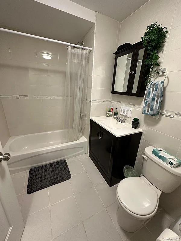 6660 69th Street Property Photo 7